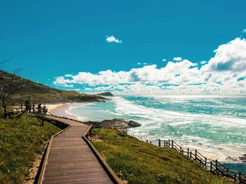 Dem Herbst bei einer Gruppenreise nach Australien entfliehen