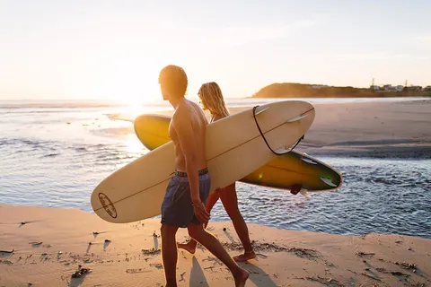 Surfen in Australien auf einer Gruppenreise mit globerocker