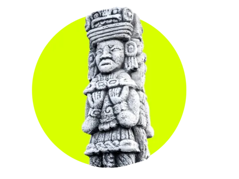 Maya-Statue in Guatemala bei einer Abenteuerreise mit globerocker